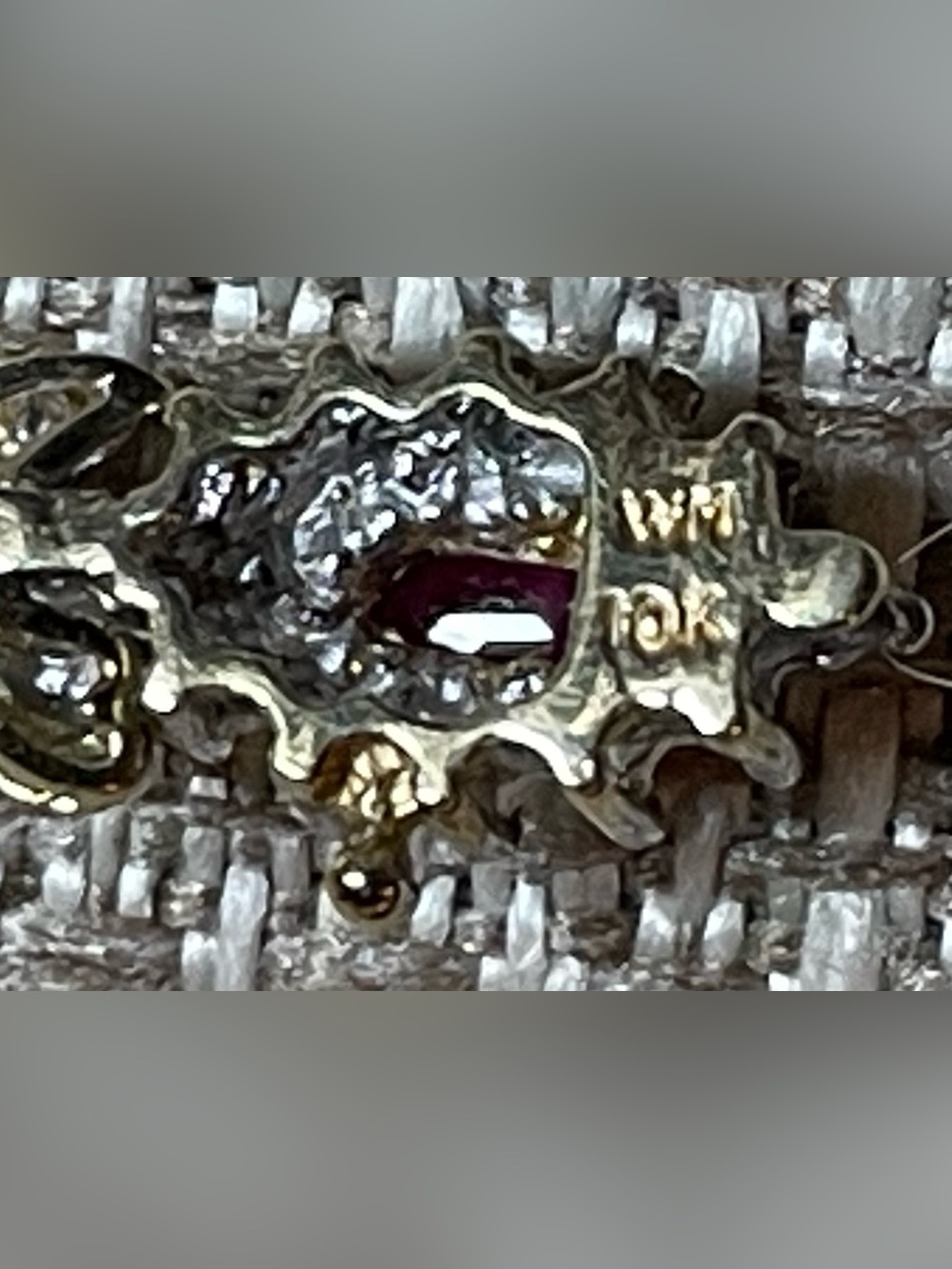 Beautiful 10KT Gold and Ruby and Diamond bracelet 7.5” makers mark WM 8.9grams - Picture 6 of 11